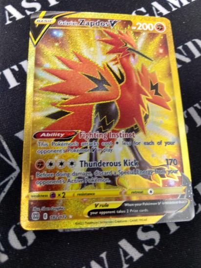 Galarian Zapdos V - 182/172 - Secret Rare